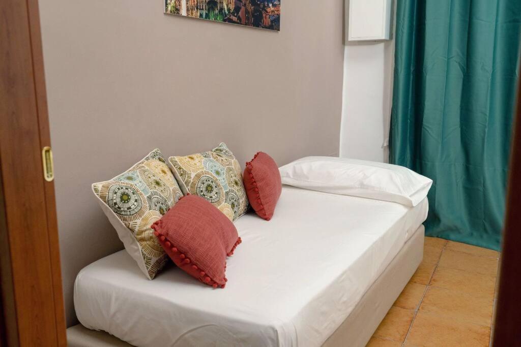 Home Nonna Sabina - Centro Storico Napoli Екстериор снимка