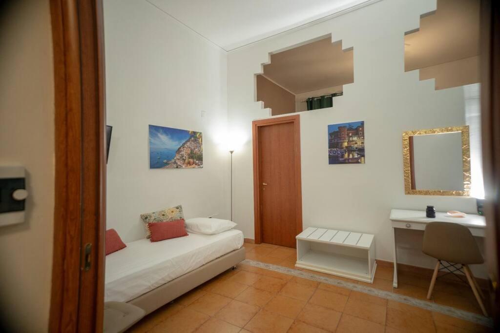 Home Nonna Sabina - Centro Storico Napoli Екстериор снимка